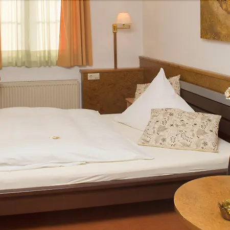 Hotel Wettiner Hof 4*